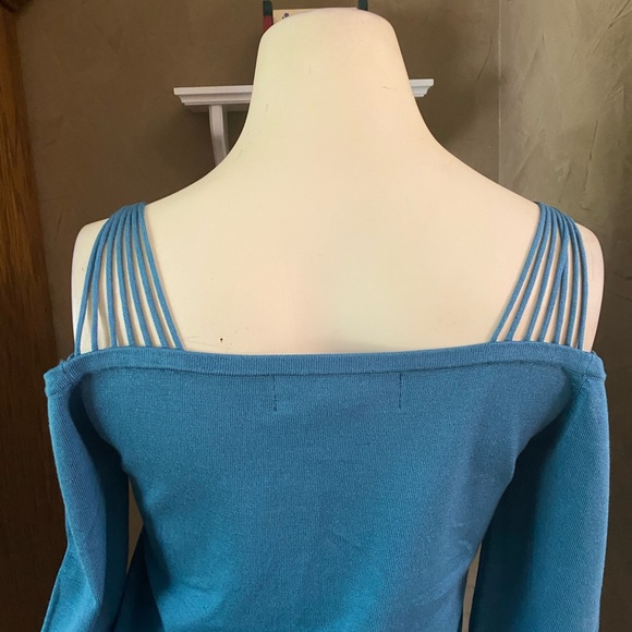 My Favorite Things Colleen Lopez cold shoulder Long Sleeves Stretch Top Small - Picture 11 of 11